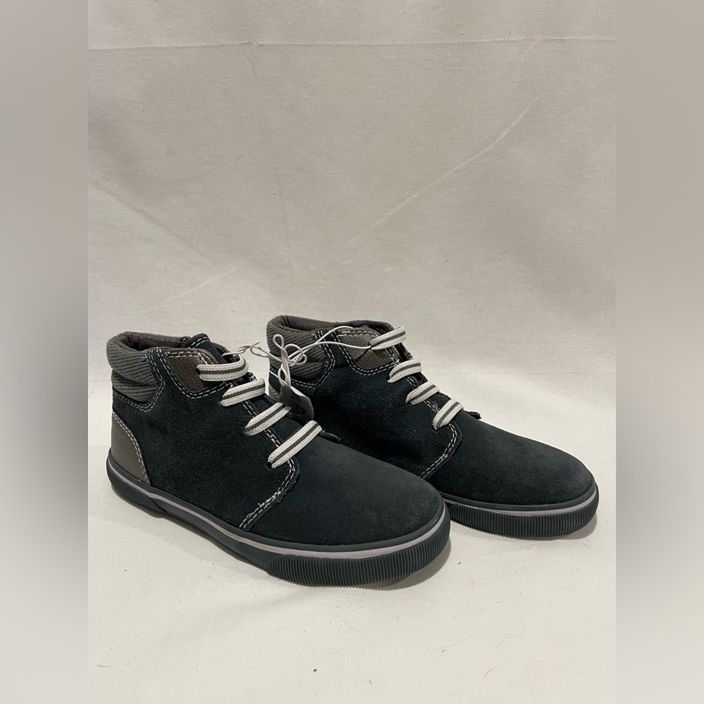 RUM Kids Gray Shoes